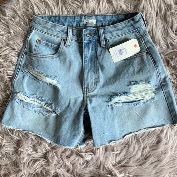 NWT Acid Rinse High Waisted denim billabong short - Picture 4 of 7